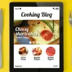 Sur un IPAD on voit un site internet d'un blogue de cuisine